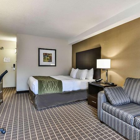 Comfort Inn Виндзор Экстерьер фото